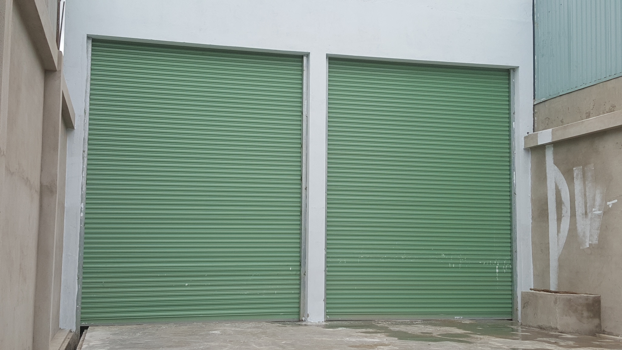 Cửa cuốn Đài Loan phường Tân Sơn giá tốt