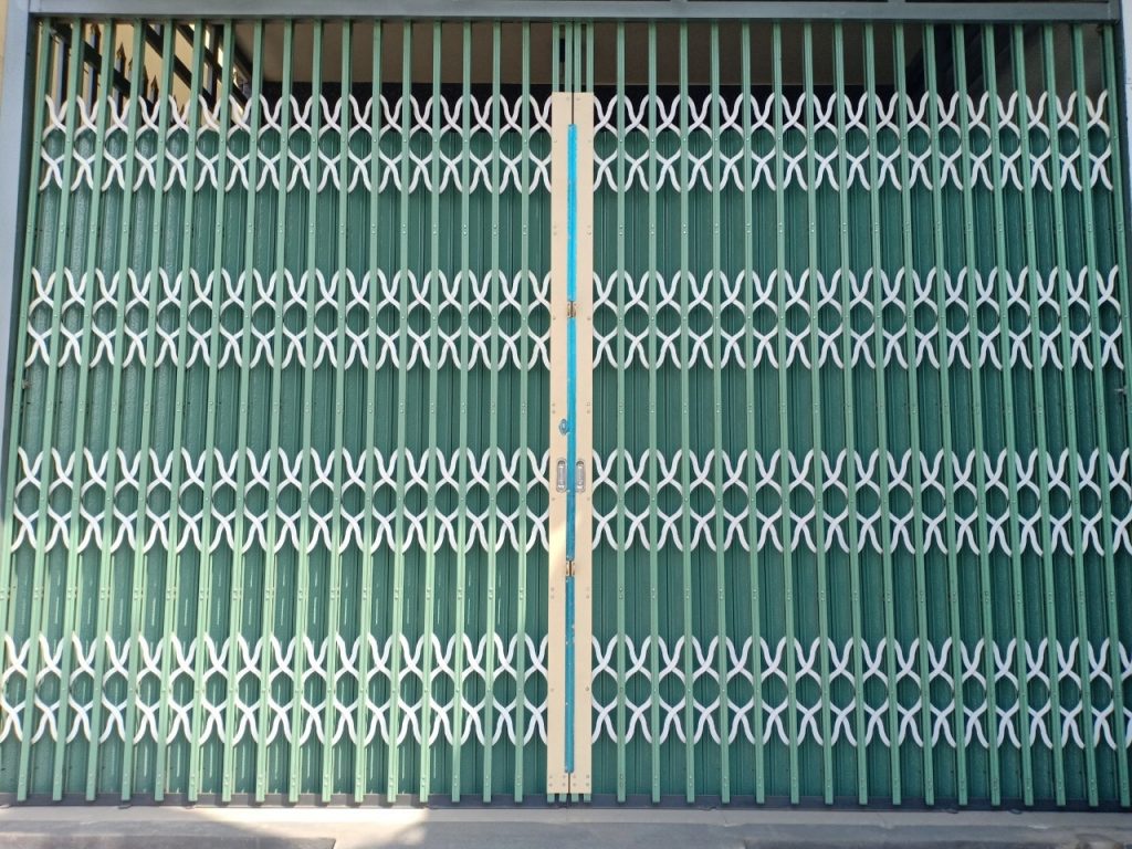 Cửa kéo Đài Loan phường Bình Lợi Trung - Ngọc Anh Door uy tín