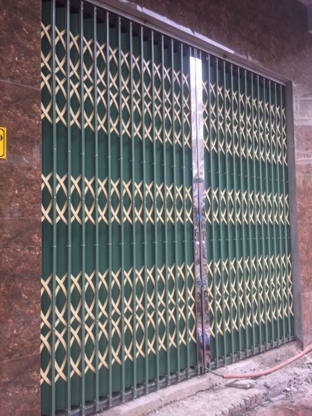 Cửa kéo Đài Loan xã An Nhơn Tây