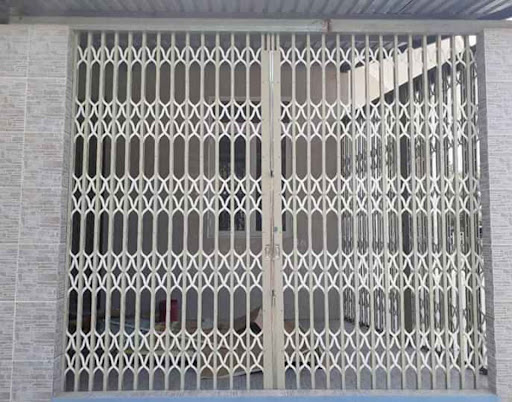 Cửa kéo Đài Loan xã Đông Thạnh