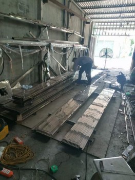 Cửa kéo Đài Loan Quận 9